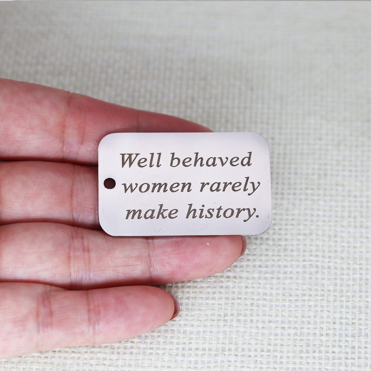 Jewelry Making History - 2 Stück/Lot Well Behaved Frauen selten